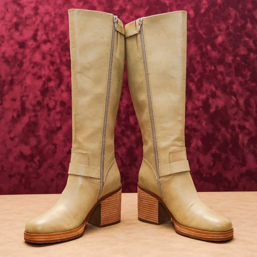 Korks Wmn Karelyn Distress Cream Wide Calf Faux Leather Block Heel Boots 6.5 - Picture 3 of 8